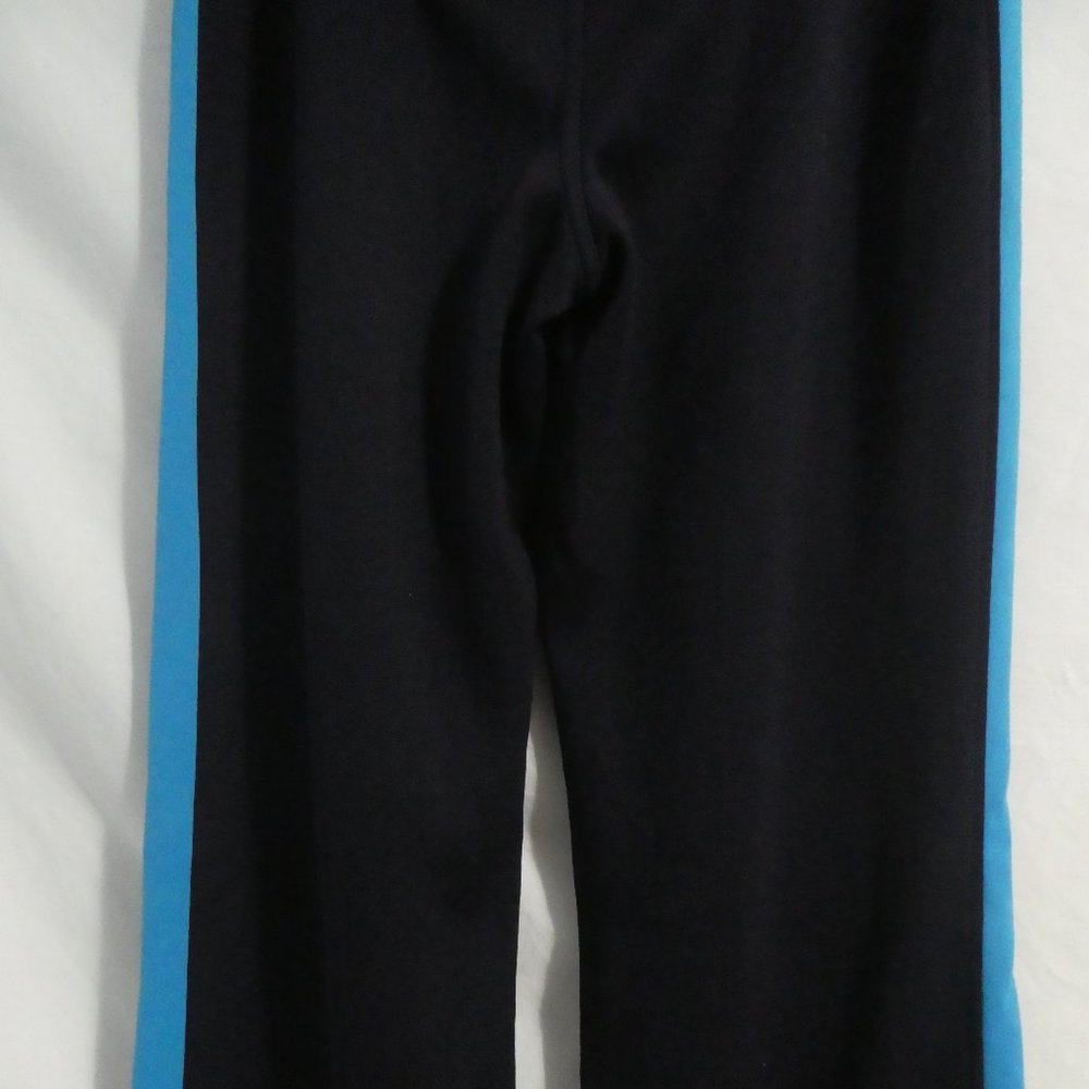 PUMA | medium | Navy joggers with blue, navy and white stripes | drawstring - Picture 11 of 16